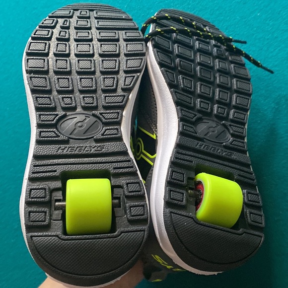 Heelys - Picture 2 of 3